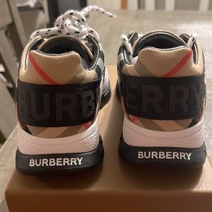 Burberry Toddler Shoes